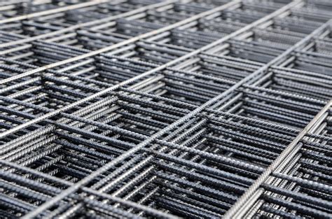 what type of metal fabric is used to reinforce concrete|reinforcing concrete with wire mesh.